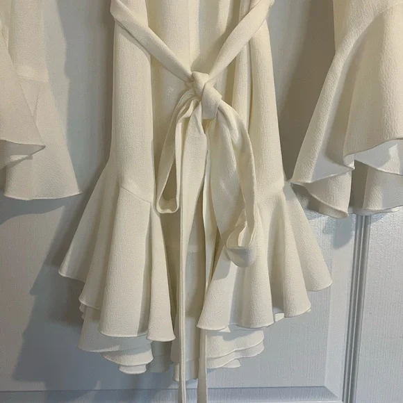 Nookie white long sleeve flowy dress. XS. Wore once, perfect condition - Picture 4 of 6